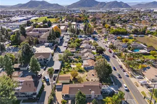9721 Juniper, Fontana, CA 92335 - Photo 34
