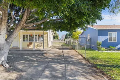9721 Juniper Avenue, Fontana, CA 92335 - Photo 32