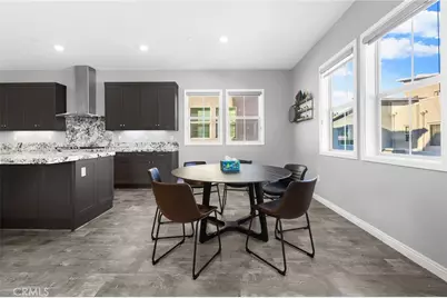 115 Frame, Irvine, CA 92618 - Photo 14