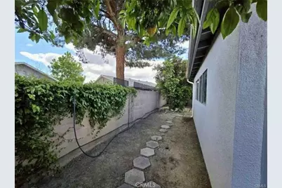 600 S Lyon, Hemet, CA 92543 - Photo 12