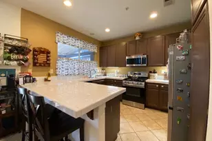 16883 Hazeltine Ct, Fontana, CA 92336 - Photo 28