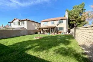16883 Hazeltine Ct, Fontana, CA 92336 - Photo 40