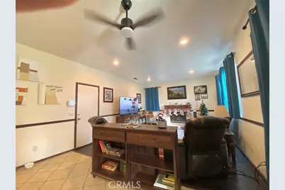 16883 Hazeltine Court, Fontana, CA 92336 - Photo 34