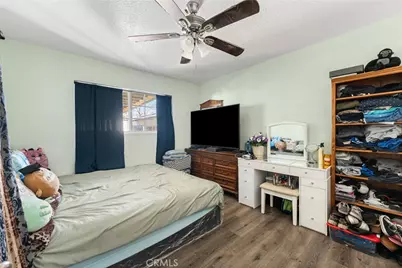 7827 Golondrina, San Bernardino, CA 92410 - Photo 20