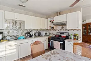 7827 Golondrina, San Bernardino, CA 92410 - Photo 8