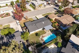 118 Bryn Mawr Rd, Claremont, CA 91711 - Photo 32