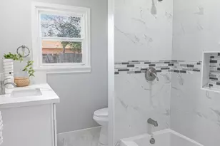 140 S Thompson St, Hemet, CA 92543 - Photo 32