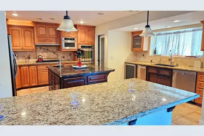 13367 Apple Blossom Lane, Apple Valley, CA 92308 - Photo 8