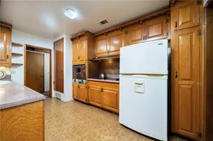 549 California, Claremont, CA 91711 - Photo 18