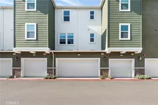 1752 Cayton Loop, West Covina, CA 91790 - Photo 32