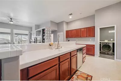 8959 Wedgewood Court, Hesperia, CA 92344 - Photo 10