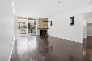 7320 Hawthorn Ave, Los Angeles, CA 90046 - Photo 10