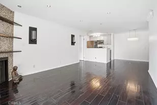 7320 Hawthorn Ave, Los Angeles, CA 90046 - Photo 12