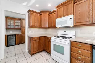 1507 Maplewood, La Verne, CA 91750 - Photo 20