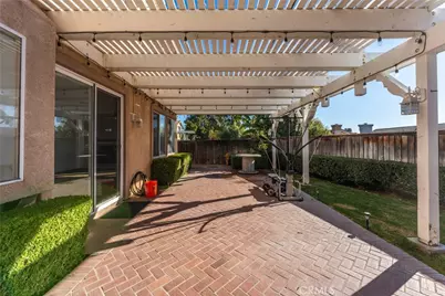 9749 Orange, Rancho Cucamonga, CA 91737 - Photo 32