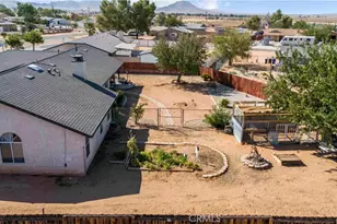 15189 Tonikan, Apple Valley, CA 92307 - Photo 36