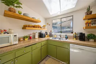 61503 Sunburst, Joshua Tree, CA 92252 - Photo 16