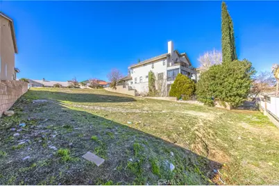 13255 Autumn Leaves, Victorville, CA 92395 - Photo 8