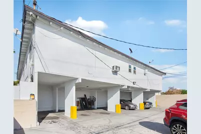 1425 W Stoneridge Court, Ontario, CA 91762 - Photo 18