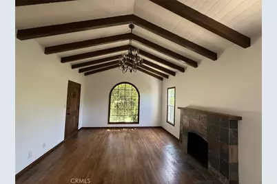 2201 Avon, Los Angeles, CA 90026 - Photo 6