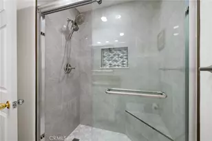 351 Westlake Vista Ln, Thousand Oaks, CA 91362 - Photo 12