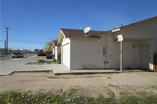 15592 Tonekai Rd, Apple Valley, CA 92307 - Photo 12