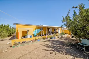 2142 Cbs (Trinity) Ln, Pinon Hills, CA 92372 - Photo 4