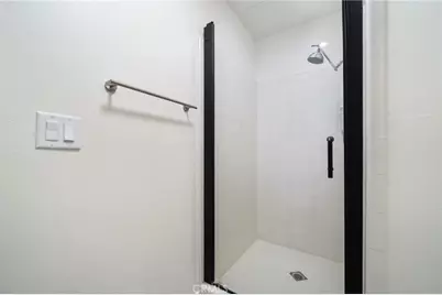 1032 E Juanita, Glendora, CA 91740 - Photo 22