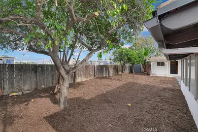 25556 Lomas Verdes, Loma Linda, CA 92354 - Photo 22