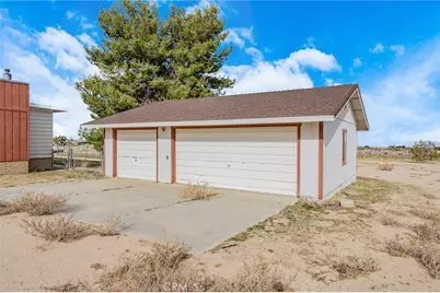 4232 Coyote Road, Phelan, CA 92371 - Photo 4