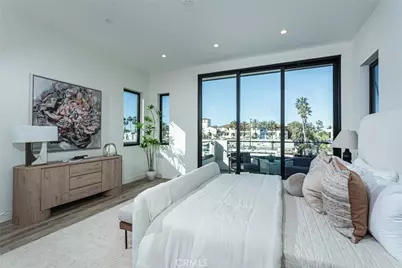 328 3rd, Huntington Beach, CA 92648 - Photo 16