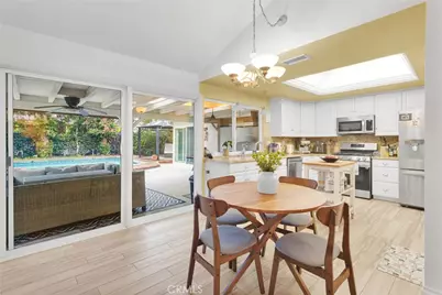 25442 Via Escovar, Valencia, CA 91355 - Photo 14