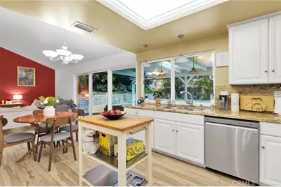 25442 Via Escovar, Valencia, CA 91355 - Photo 18