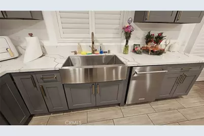 7556 Frazer, Jurupa Valley, CA 92509 - Photo 18