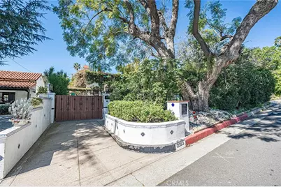2393 Allen Avenue, Altadena, CA 91001 - Photo 1