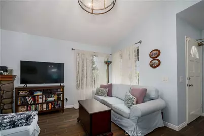 215 Elderberry, La Verne, CA 91750 - Photo 2