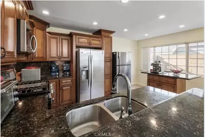 13149 Parkwood Place, Baldwin Park, CA 91706 - Photo 10