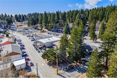 2442 Hunsaker, Running Springs, CA 92382 - Photo 38