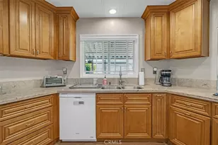 929 E Foothill, Upland, CA 91786 - Photo 16