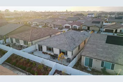 565 Hudson Way, Rialto, CA 92377 - Photo 34