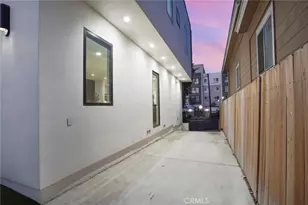 1916 W Court St, Los Angeles, CA 90026 - Photo 6