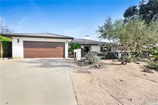 2540 Stonehill Ct, Claremont, CA 91711 - Photo 2