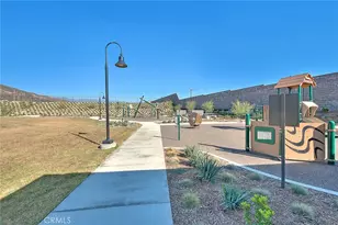 15820 Caterpillar Dr, Fontana, CA 92336 - Photo 68