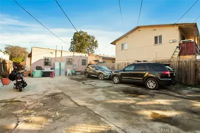 8449 S Main, Los Angeles, CA 90003 - Photo 16
