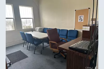 856 E 23rd, Los Angeles, CA 90011 - Photo 4