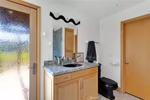 42125 Crest Dr, Hemet, CA 92544 - Photo 36