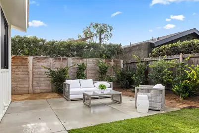 1935 Tustin, Costa Mesa, CA 92627 - Photo 46