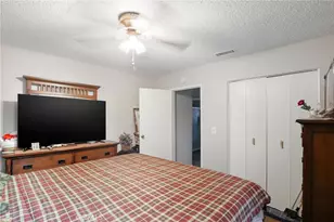 2588 Byron, Highland, CA 92346 - Photo 14