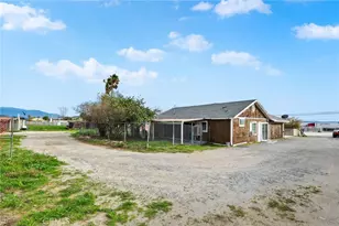 19340 Jurupa, Bloomington, CA 92316 - Photo 6