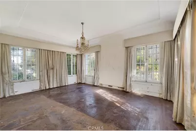 2329 N Edgemont, Los Angeles, CA 90027 - Photo 10